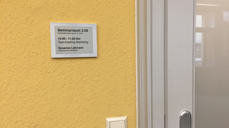 epaper türschild für die digitale raumbeschilderung