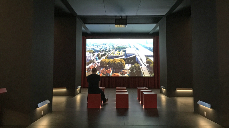 Beamer-Projektion, Ausstellung Stadtmauer von Nanjing, Festung Königstein