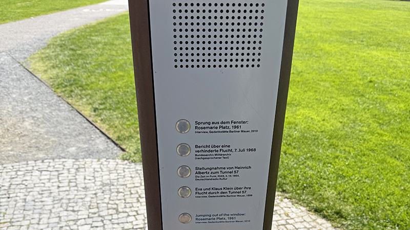 Wartung Medienstationen Stiftung Berliner Mauer, Bernauer Straße